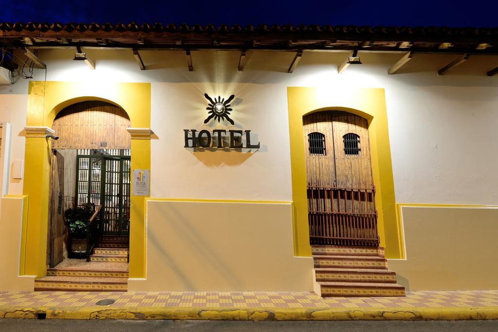 Hotel La Posada Del Doctor León Εξωτερικό φωτογραφία